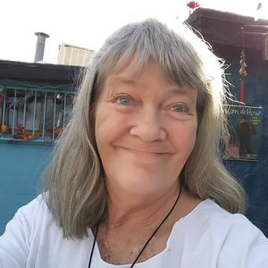 Meet your Posher, Devon